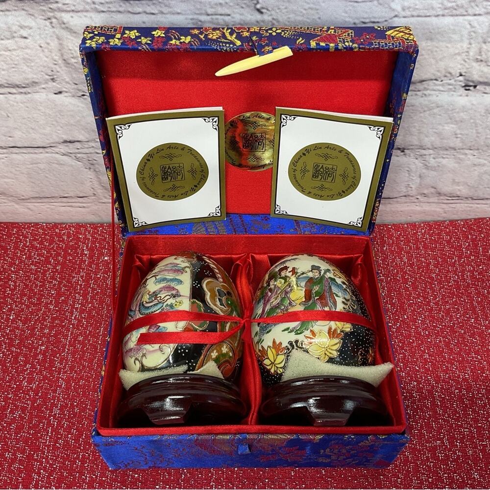 Yi Lin Arts & Treasures Porcelain Hand Painted Eggs Wooden Stands & Silk Box